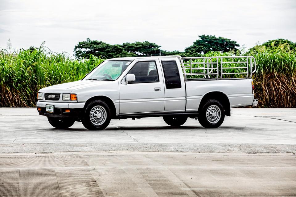Isuzu Space Cab 2.5L ดีเซล ปี 1993 สีเทา เกียร์ธรรดา  8