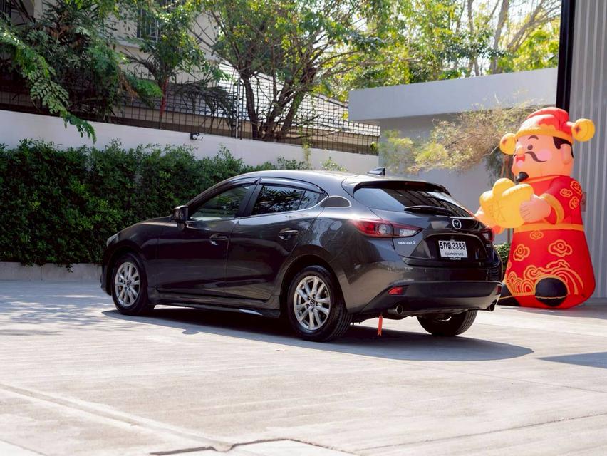 Mazda 3 2.0C ปี 2016 ♨️ #ประกันเครื่องเกียร์หลังการขาย3ปี / 30,000km. ♨️ รูปที่ 4