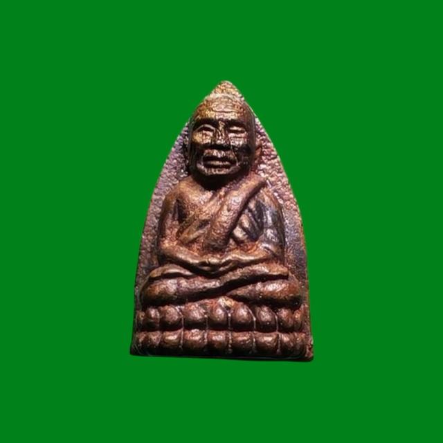 หลวงปู่ทวด วัดช้างไห้ พิมพ์เตารีดจิ๋ว กำนันชูชาติ ปี2541 เนื้อทองแดง