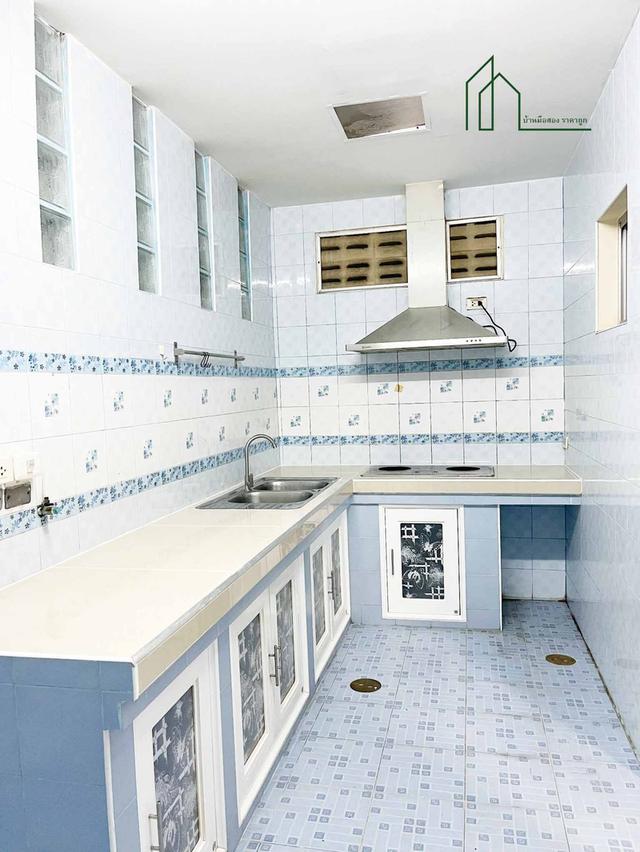 ทาวน์เฮ้าส์ 2 ชั้น ใกล้เมกาบางนา หมู่บ้านเดอะคอนเนค 2 บางนา กม.10 ซอยมหาชัย 6