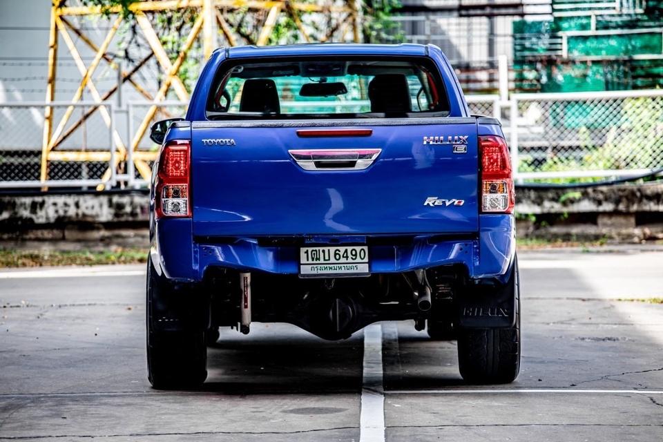 #Toyota #Revo Prerunner Cab  2.4E  สีน้ำเงิน เกียร์MT ปี 2015 รหัส GT6490 3