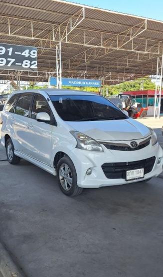 Toyota Avanza ปี 2012 2