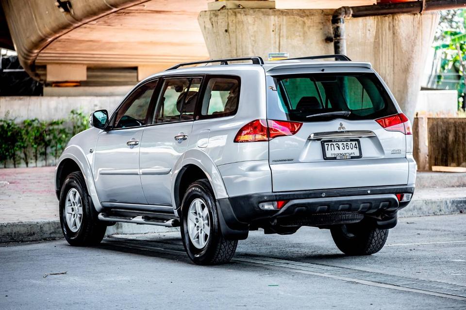 MITSUBISHI PAJERO Sport 2.5 GT 4WD ภายในดำ ปี 2013 Auto สีเทา เครื่องยนต์ ดีเซล 6