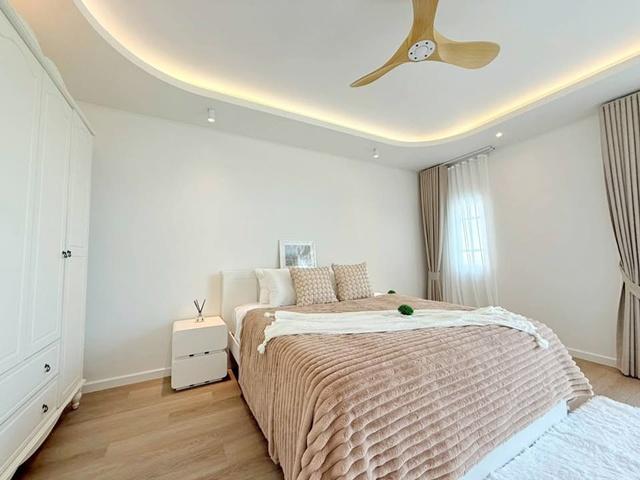 ทำเล Penthouse Thonglor BTS เอกมัย 1.6กม. ทาวน์โฮมสุดหรู 4 ชั้น ดองกิ มอลล์ ทองหล่อ 1.4 กม. 25 ตร.วา. 400 ตร.ม. ฟังก์ชัน 7