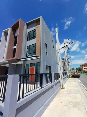 ให้เช่าโกดัง 450 ตร.ม. พร้อมสำนักงาน ย่านบางใหญ่ ซอยกัตนา ใกล้ รพ.บางใหญ่ 1