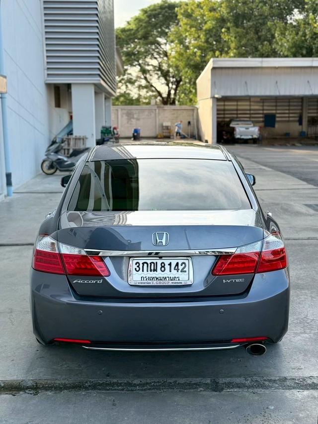 HONDA ACCORD 2.0EL 2013 สีเทา มือเดียว 5