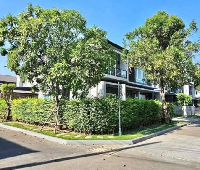 ขายบ้านเดี่ยวหลังมุม 2 ชั้น  61 ตร.ว. โครงการ Centro บางนา  วงแหวน ทำเลสะดวก ใกล้เมกะบางนา  วงแหวนกาญจนา 12