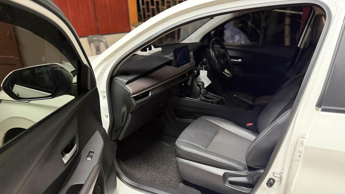 TOYOTA YARIS ATIV 2022 รูปที่ 4