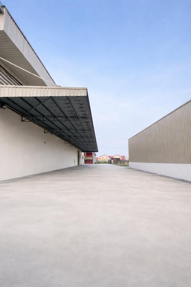 โรงงาน/โกดัง/ออฟฟิต ทรัพย์สวยสุดๆๆ ในตลาด  ต.คลองมะเดื่อ อ.กระทุ่มแบน 20