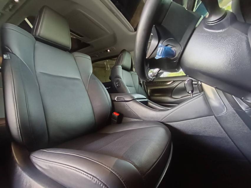 รหัสรถ PEAT3557 TOYOTA ALPHARD​ SC  ปี​ 19  13