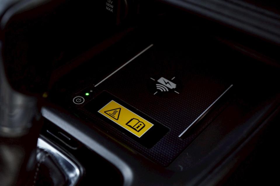 HONDA HR-V 1.5 E e:HEV AT 2023ไมล์ 109,xxx km. !! ราคา 659,000 บาท 18