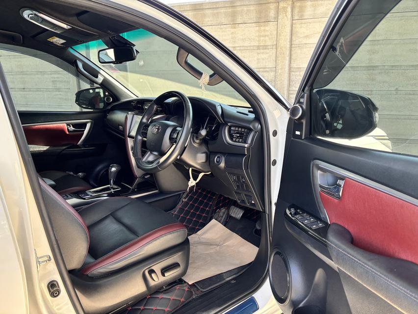 ขายรถยนต์โตโยต้าฟอร์จูนเนอร์ 2.8 รีเจนเดอร์ ปี 2022 มือเดียวเจ้าของขายเองไม่เคยเคลมไม่มีเฉี่ยวชนไม่จมน้ำ 6