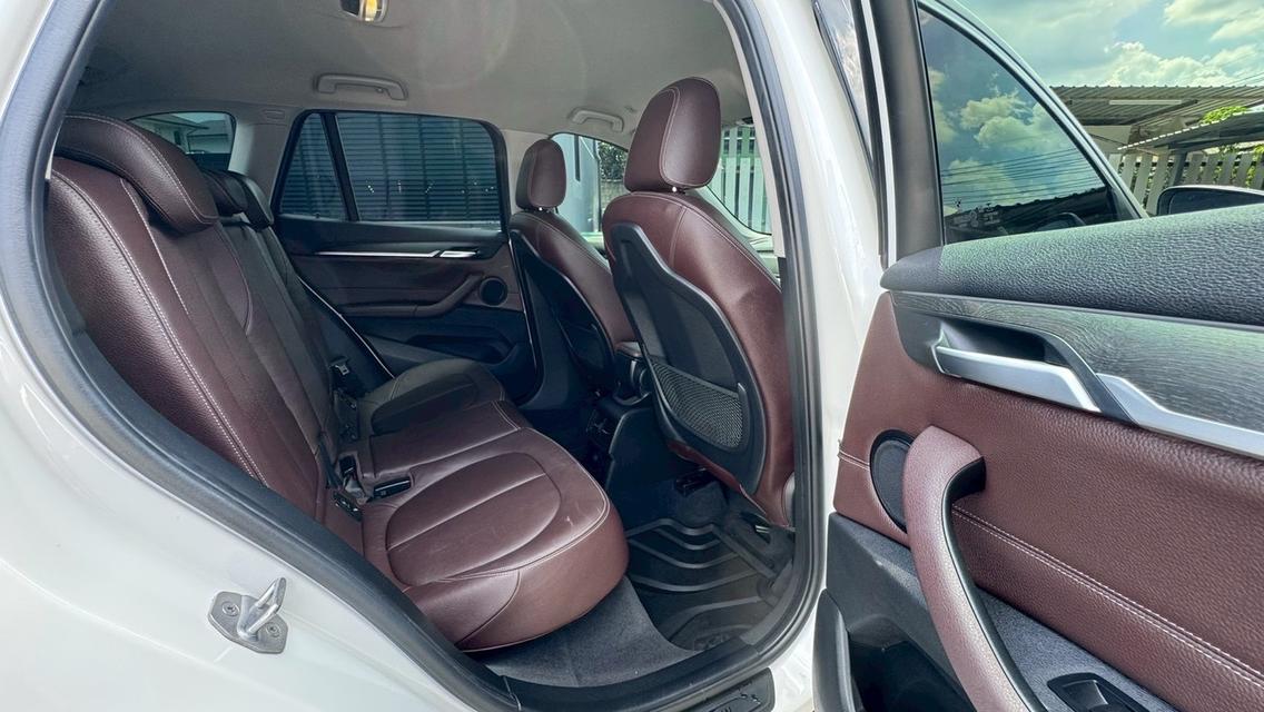 รหัสรถ TPV1895 🎊 BMW X1 xDrive18i X Line 🎊 2017