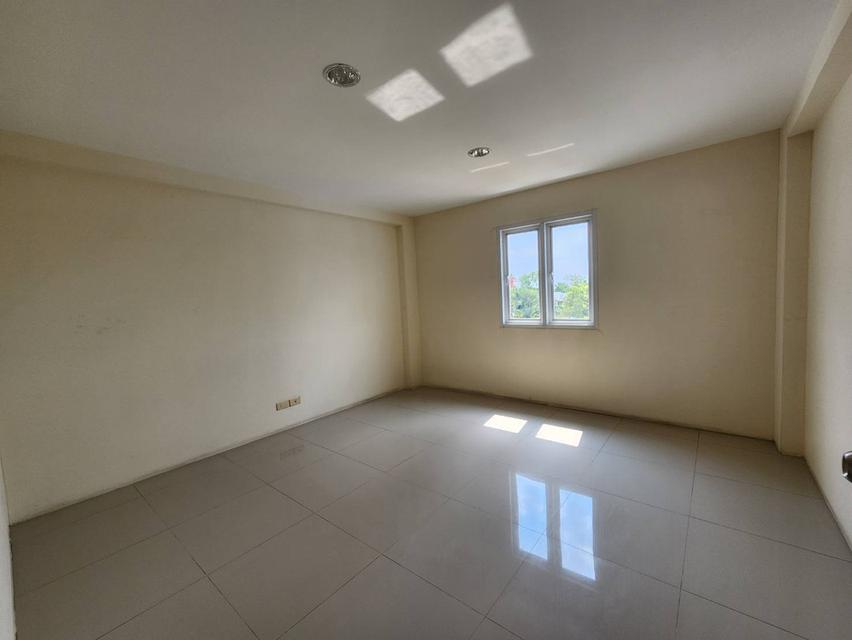 ขายด่วน! ถูกสุดในโครงการ อาคารพาณิชย์ 3.5 ชั้น ทำเลค้าขาย ติด ถ.บรมราชชนนี พร้อมเริ่มธุรกิจได้ทันที! 17