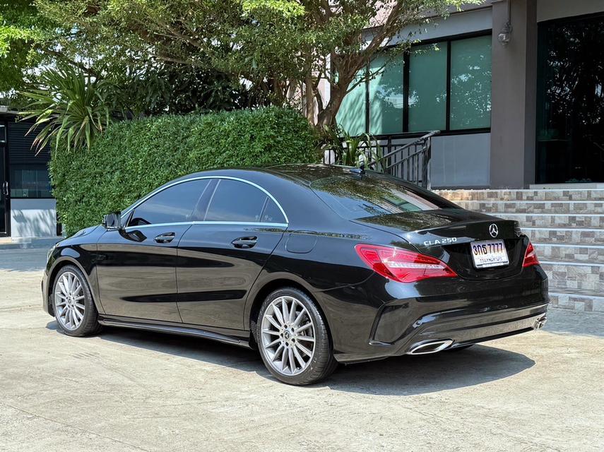 2018 BENZ CLA250 AMG FACELIFT รถมือเดียวออกป้ายแดง รถวิ่งน้อย เข้าศูนย์ทุกระยะ ไม่เคยมีอุบัติเหตุครับ 6