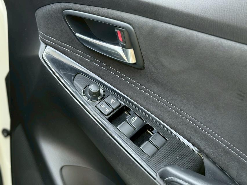 รหัสรถ PJP53 2020 MAZDA 2 1.3 S Leather 12