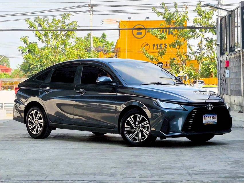 Toyota Yaris Ativ 1.2Smart ปี24