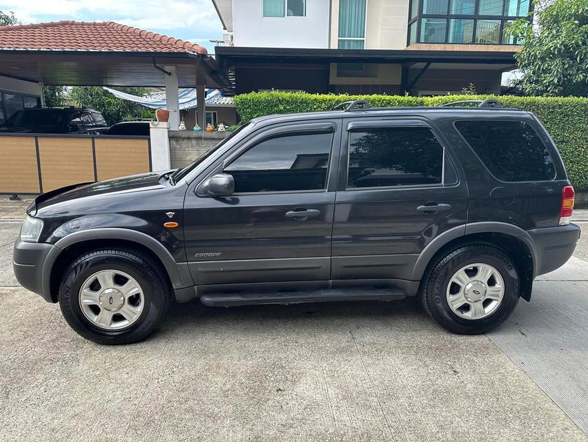 Ford Escape ปี 2003 รถยนต์มือสอง 3