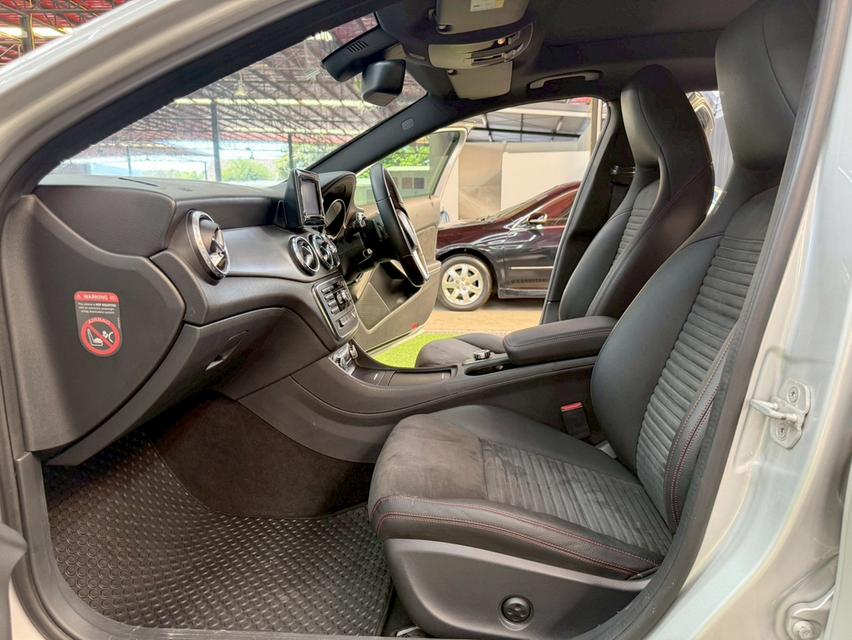 Mercedes-benz GLA250 2.0 ปี2016รถบ้านแท้  ใช้งานน้อย 67,000 กม. 8