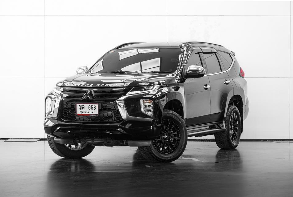 2020 Mitsubishi Pajero Sport 2.4 GT Premium Elite Edition 2WD SUV AT ดำ ไมล์ 39790 กม.