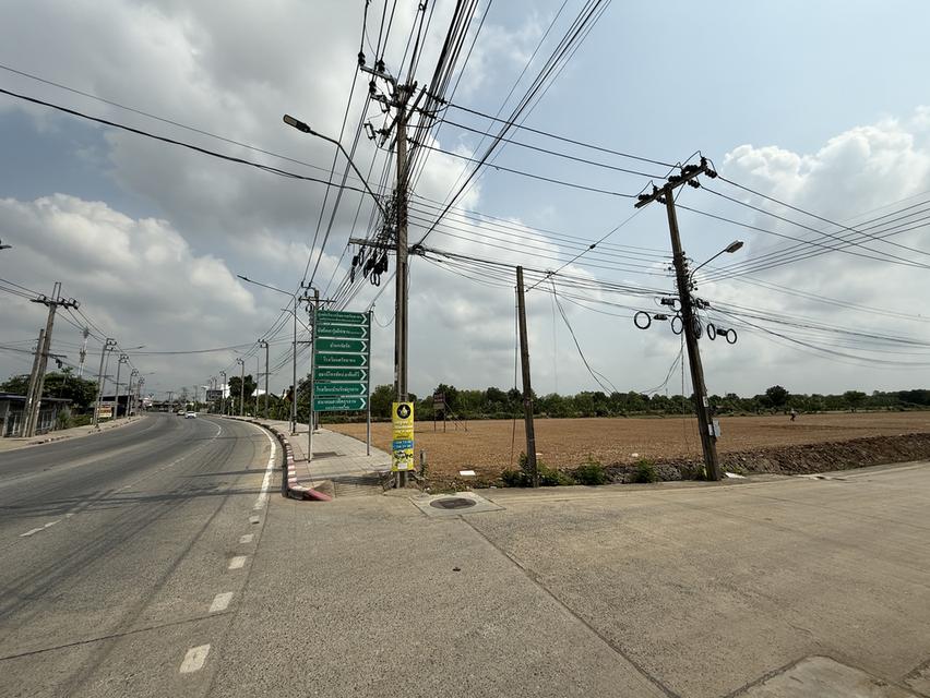 แบ่งขายที่ดิน 3 ไร่ ถมแล้ว หน้ากว้าง ทำเลดี ติดถนนใหญ่ ซ.หทัยราษฏร์ 50 คลองสามวา กรุงเทพ 3