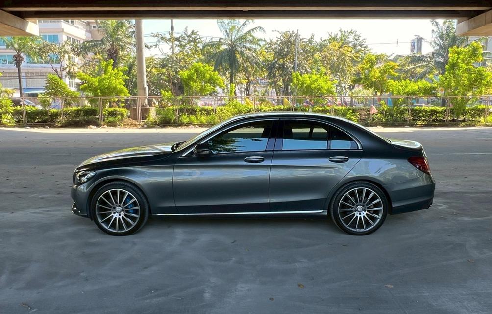 Benz C350e Plug-in Hybrid W205 AMD Dynamic ปี 2018 3