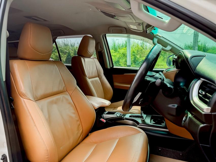 ฟรีดาวน์ FORTUNE 2.8 ขับ4 ตัวท็อป รถมือเดียว รูปที่ 10