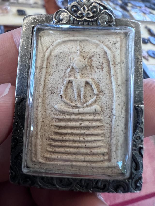 พระเครื่อง เครื่องราง