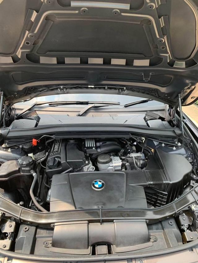 รถบ้านเจ้าของขายเอง BMW-X1 สภาพเดิมๆพร้อมใช้ไมล์เพียง 145995 กิโลเมตร ภายในสะอาด เกียร์อัตโนมัติ เบาะหนังแท้ปรับไฟฟ้า ครบๆ สนใจดูตัวรถ โทร 0957535837 รูปที่ 5