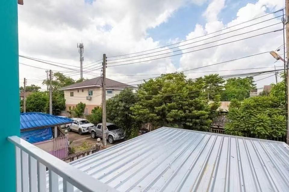 🏠#โครงการซอยอุดมพงษ์ (คลองสาม)ทาวน์เฮาส์ 2 ชั้น หน้าบ้านไม่ชนใคร โครงการมี 14 หลังเท่านั้น‼️ 14