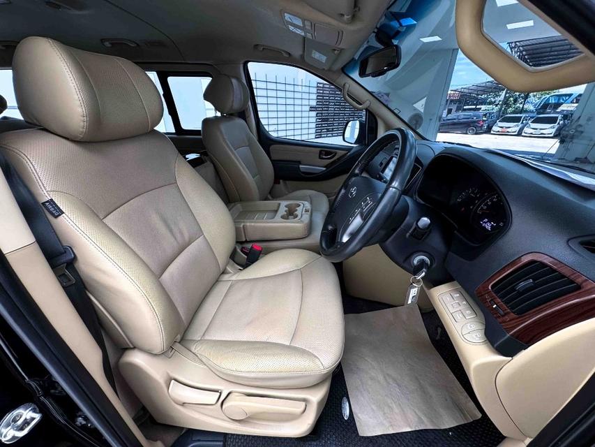 HYUNDAI GRAND STAREX 2.5 VIP โฉมปี (18-ปัจจุบัน) 2019 รูปที่ 13