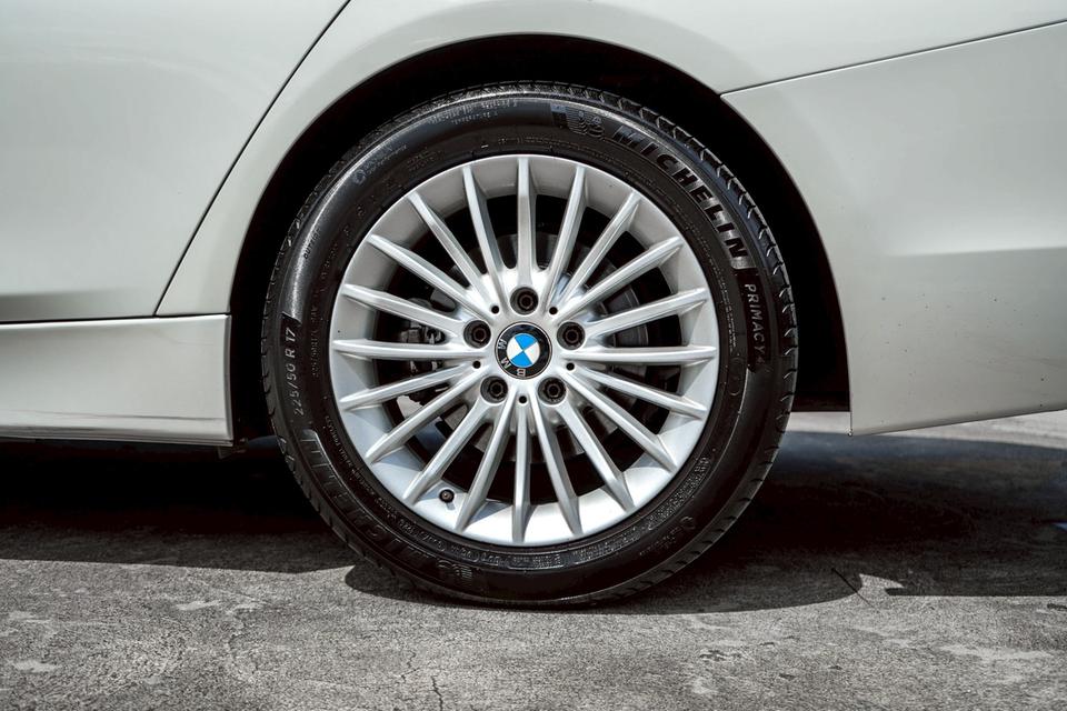 รหัสรถ CBL362 BMW 320D 2.0 Luxury F30 AT 2018 7