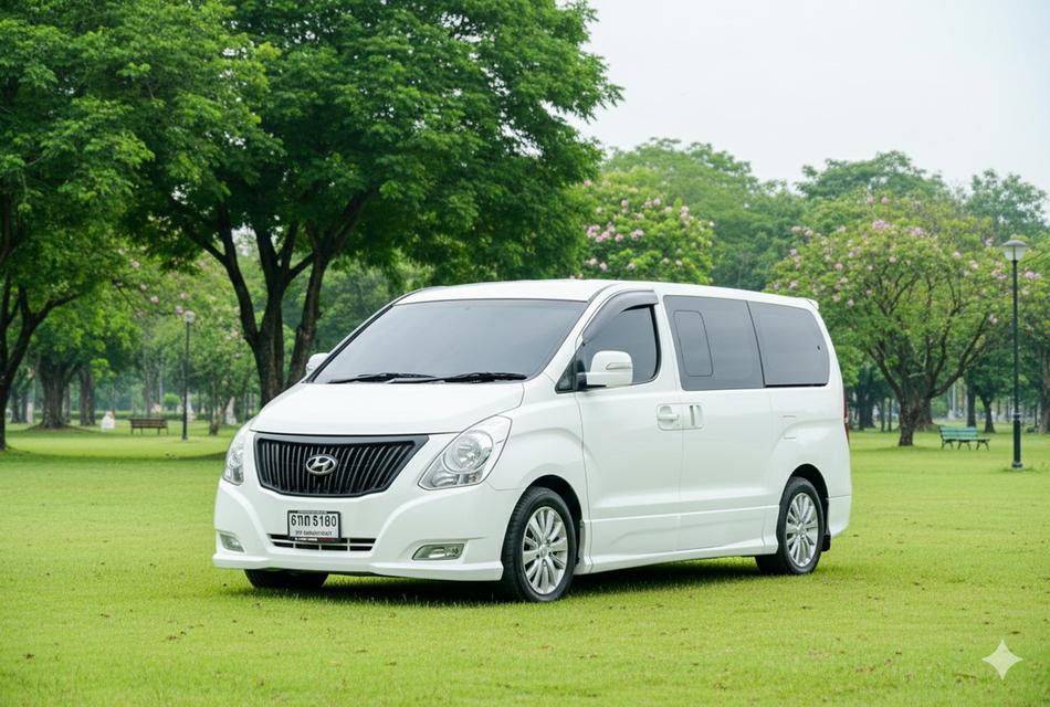 🔥ฟรีดาวน์ รถตู้ VIP 7 ที่นั่ง รุ่นท๊อป สุดหรู รถสวย พร้อมใช้ Hyundai Grand Starex 2.5 VIP AT ปี 2013