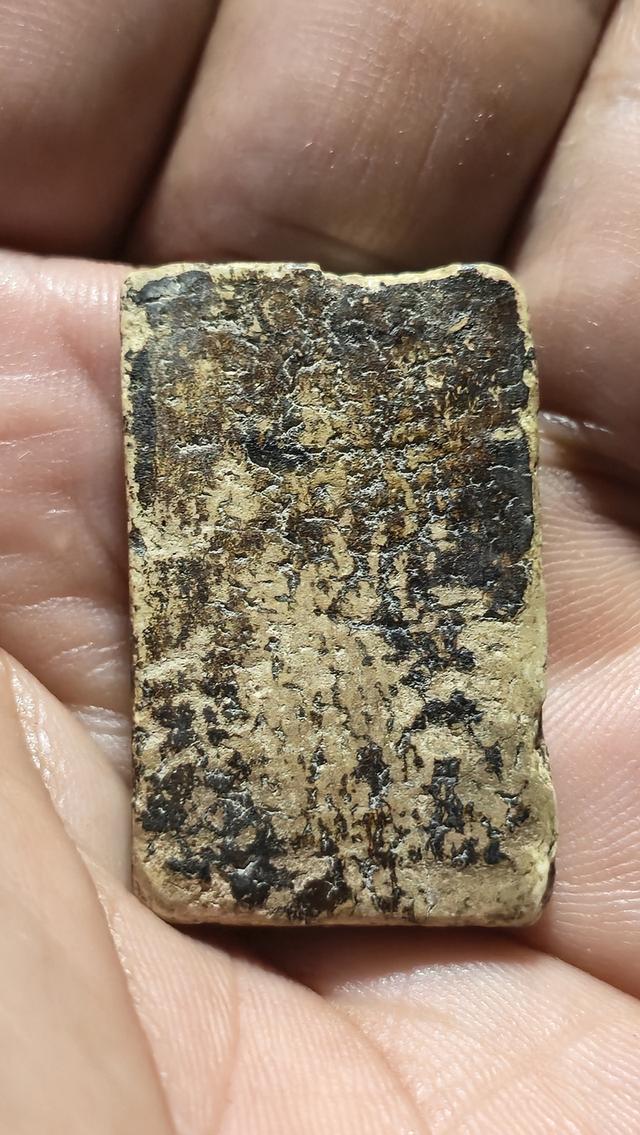 พระสมเด็จวัดะฆัง พิมพ์ฐานแซม ลงรัก 2