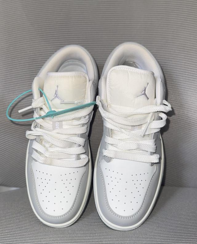 DC0774-105 AIR JORDAN 1 LOW 5