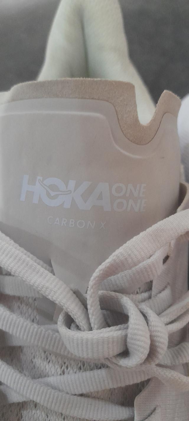 รองเท้า HOKA Cabon x2 รูปที่ 2