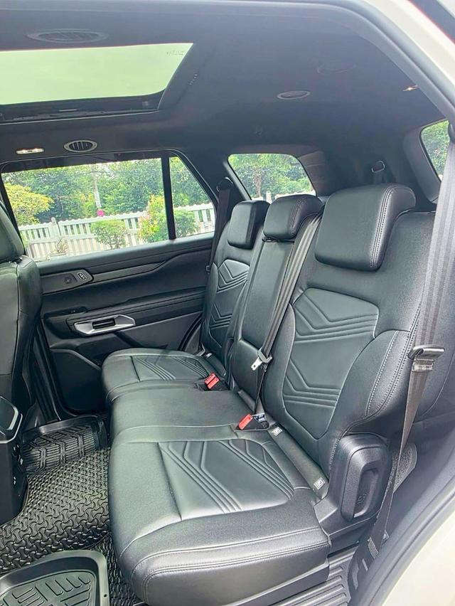 Ford Everest Titanium+ 2.0 Bi-Turbo 2WD สีขาว ปี 2023 ไมล์ 30,000กม. 12