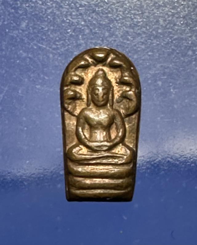 พระปรกใบมะขาม รุ่นแรก หลังจาร เจ้าคุณนรฯ วัดเทพศิรินทร์ 2513 องค์ที่2