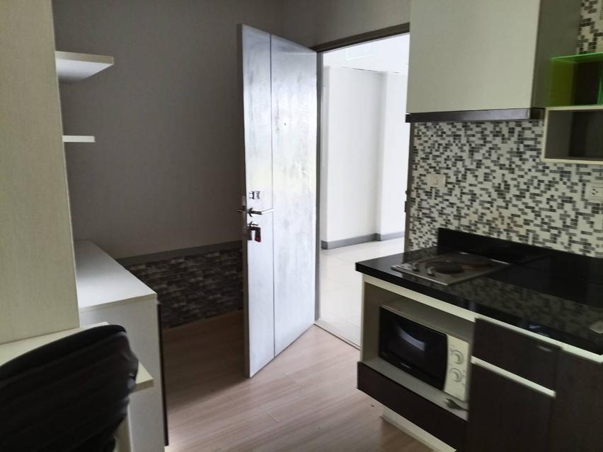 เซอราโน่​คอนโด​มิ​เนียม ย่านเซ็นทรัล​พระราม​สอง ใกล้​โรงพยาบาลนครธน พระราม9 บางมด โรงเรียน​นานาชาติ​บริติส ตลาด ทะลุถนนได้หลายเส้นทาง เข้าออกสะดวก 14