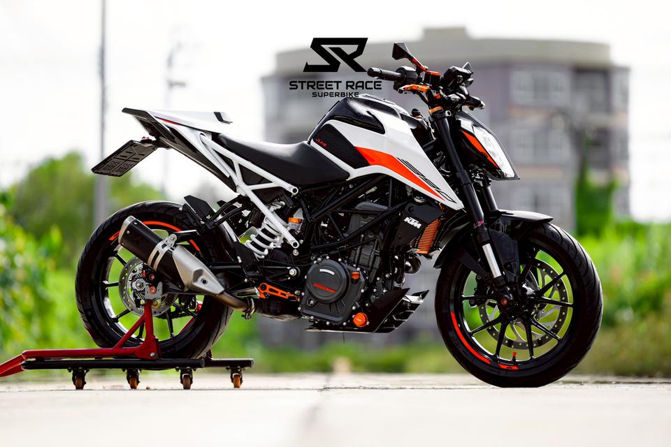 2023 KTM duke390 2023 – รถสวย หล่อ เท่ พร้อม ของแต่งคุมโทนส้ม หล่อๆ 12