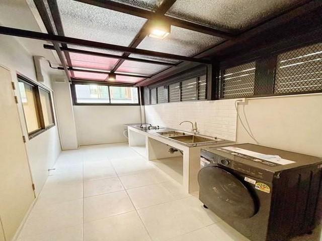 ให้เช่าทาวน์โฮม 3.5 ชั้น หลังมุม หมู่บ้าน ชิเซน ซอยพัฒนาการ 32 ใกล้ โรงเรียนนานาชาติ 6
