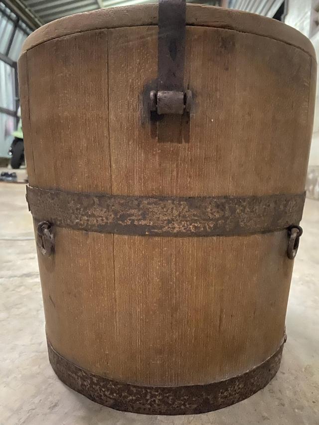 ถังไม้โบราณ มีฝาปิด แบบสพาย ถังไม้ใส่ของแบบโบราณ