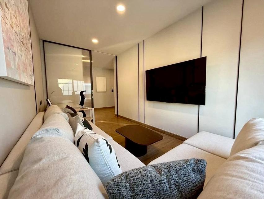 เปิดบ้านเดี่ยว 2 ชั้น สไตล์ English Modern Cottage สุดหรู ย่านบางนา คลิกเลย! 4