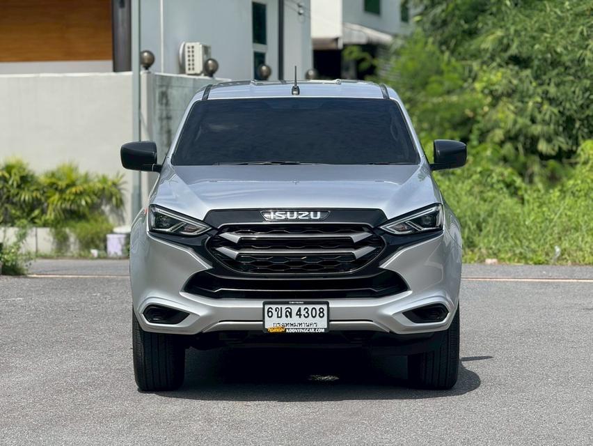 ISUZU MUX Wagon 4dr Active 7st Auto 6sp RWD 1.9DCT Y2021. สีเทา ออโต้  9