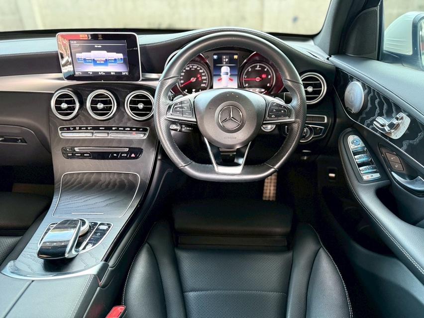 รหัสรถ AP9667 Benz Glc 250d ดีเซล4 Matic Top สุด ปี19  5