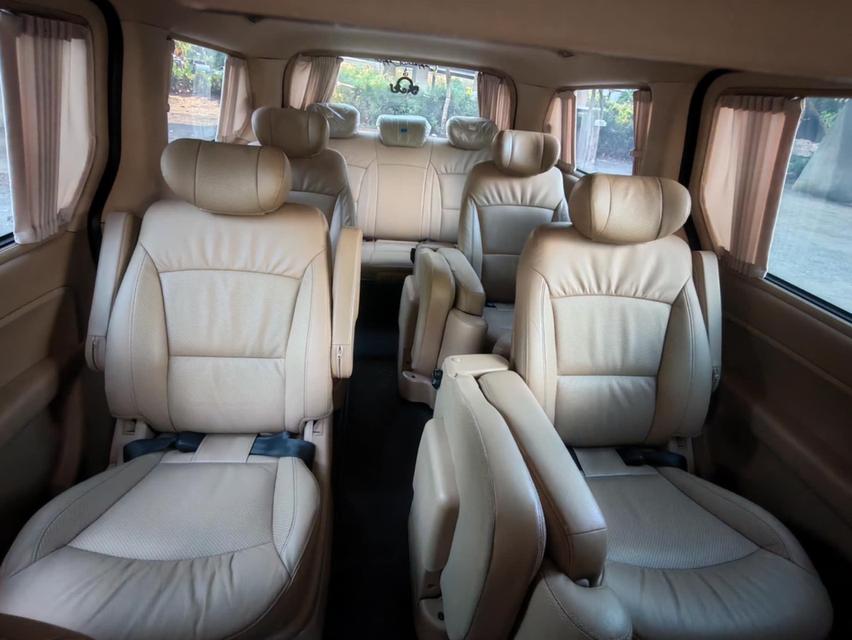 ขาย Hyundai H1 2.5Deluxe ปี17 15