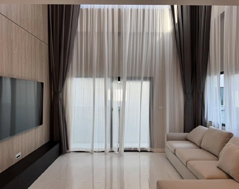 ให้เช่าบ้านเดี่ยว 2 ชั้น หลังใหญ่ โครงการ เดอะซิตี้ บางนา 3 /  (โครงการใหม่ล่าสุด) ใกล้ เมกะ บางนา 2