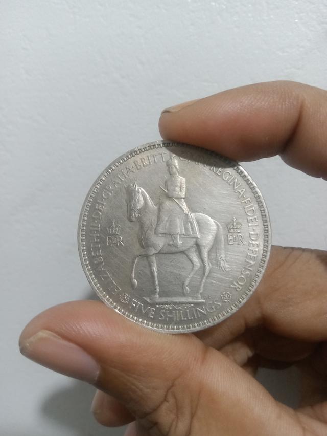 เหรียญ 5 Shillings Elizabeth 2 ปี 1953 อายุ72ปี หายาก