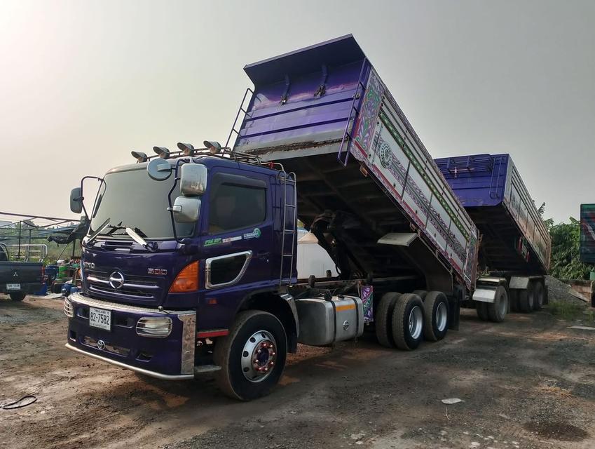 รถบรรทุก 10 ล้อ ดั้ม Hino Mega FM2P 4