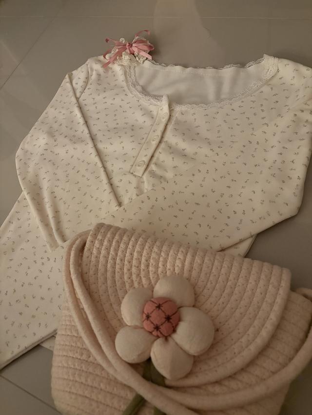 เสื้อผ้าลายน่ารัก(มือสอง) รูปที่ 2